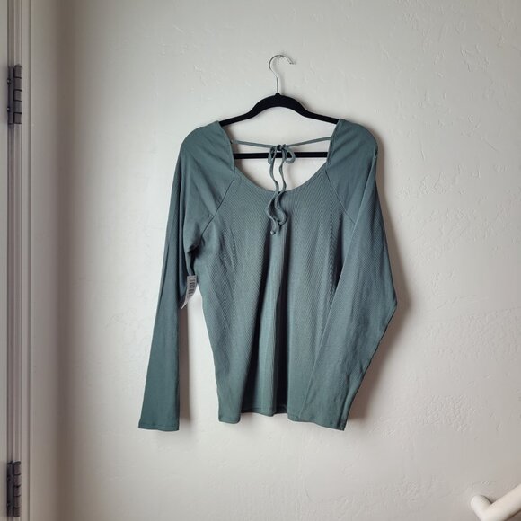 Torrid Plus Size Ribbed Square Neck Henley Blouse - Picture 12 of 13